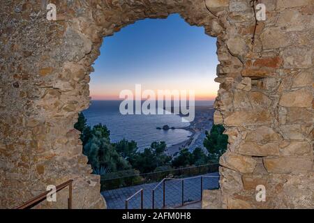 Porta il CASTELLO DI SANT JOAN Blanes Costa Brava Girona Catalogna SPAGNA Foto Stock