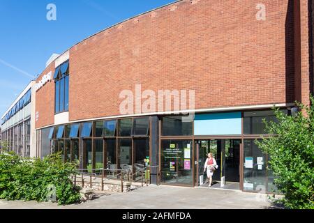 Ingresso a Exeter Central Library, Castle Street, Exeter Devon, Inghilterra, Regno Unito Foto Stock