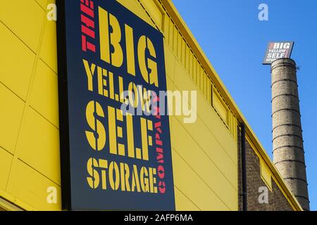 Unità Big Yellow Self Storage, Londra Inghilterra Regno Unito Foto Stock