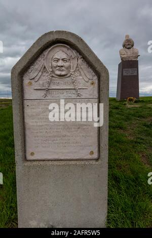 Maggio 19, 2019, FORT YATES, il Dakota del Nord Stati Uniti d'America - luogo di sepoltura di Toro Seduto e il memoriale per Sakakawea, Fort Yates, roccia permanente Indian Reservation, North Dakota. Foto Stock