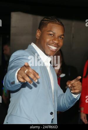 Hollywood, CA. Xvi Dec, 2019. John Boyega a Star Wars: Il luogo di Skywalker premiere a El Capitan theater in Hollywood, la California il 16 dicembre 2019. Credito: Faye Sadou/media/punzone Alamy Live News Foto Stock