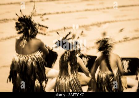 Agosto 10 & 11, 2019 - GALLUP NEW MEXICO, STATI UNITI D'AMERICA - Cermonial Dancing Nativi Americani & Navajo al novantottesimo Gallup Inter-tribal Indian Ceremonial, Nuovo Messico Foto Stock