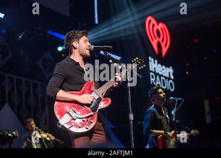 WASHINGTON, DC - 16 dicembre: Niall Horan esegue sul palco durante il caldo 99.5's Jingle Ball 2019 su dicembre 16, 2019 a Washington, DC. Foto: Lisa Walker/imageSPACE/MediaPunch Foto Stock