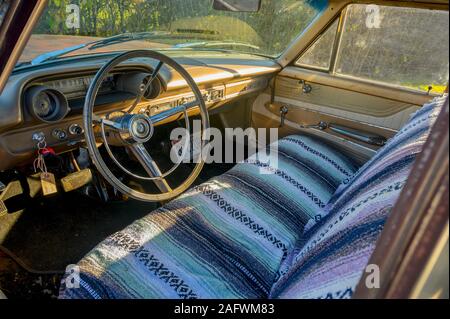 1963 Ford Galaxy Country Sedan station wagon, patina o ratto look '60 auto americana con un 6/3 litri V8 Foto Stock