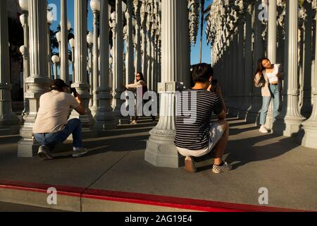 Luce urbana la scultura a Los Angeles Museum of Contemporary Art di Los Angeles, California, Stati Uniti d'America Foto Stock