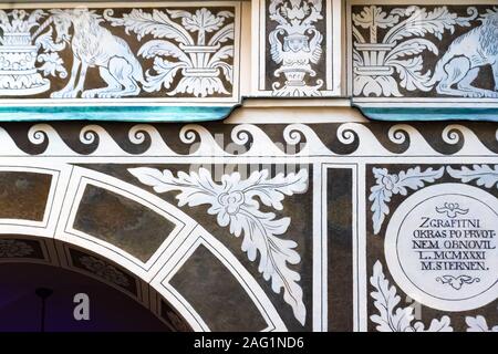 Lubiana, Slovenia, 15 Dicembre 2019 - Lubiana municipio della città con una bella architettura e decorazione Foto Stock