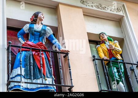 Il centro di Madrid quartiere di El Retiro, a breve distanza a piedi dal parco con lo stesso nome e il Pardo museum Foto Stock