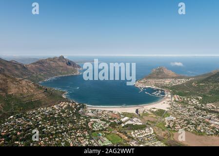 Hout Bay (Cape Town, Sud Africa) vista aerea riprese da un elicottero Foto Stock