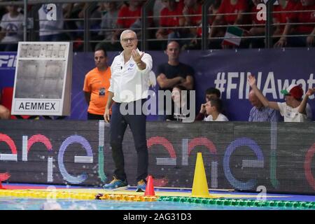 Civitavecchia, Italia. Xvii Dec, 2019. ct nazionale alessandro campagnaduring WaterPolo lega del mondo uomini europei - Italia vs Georgia, pallanuoto Squadra Nazionale Italiana di Civitavecchia, Italia, 17 Dicembre 2019 - LPS/Luigi Mariani Credito: Luigi Mariani/LP/ZUMA filo/Alamy Live News Foto Stock