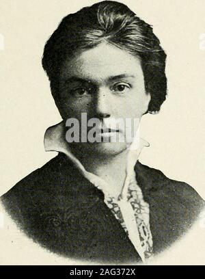 . Scannell's New Jersey prima cittadini : biografie e ritratti di notevole vivono gli uomini e le donne del New Jersey con informazione scorci nello stato della storia e affari. st e un inember delnuovo Jersey donna suffragio come-sociation e dell'FederatedClubs, ed è un titolo onorario di mem-ber del Collegio Womens Clubof Jersey City. Miss Philbrook practicedbefore ha tutte le corti del New Jersey e in alcuni dei tribunali della Confederazione. Ina inchiesta speciale del bianco il traffico di schiavi, fu impegnata da theUnited membri di governo come una speciale mvestigator e diversi importantprosecutions da Foto Stock