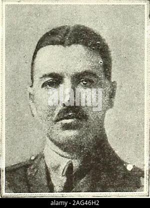 . Rotolo di servizio nella Grande Guerra, 1914-1919. e fu ucciso da un guscio il 3 febbraio1916. Breve, anche se il suo periodo di servizio era inFrance, aveva già vinto il affectionateregard degli ufficiali e degli uomini con i quali hewas associato, mentre i suoi amici a casa andabroad ritenuto difficile che lui, che aveva esultò soopenly nel joyousness della vita e aveva ex-emplified così attraente il vigore della gioventù,dovrebbe morire così giovane. BROWN, RICHARD GAVIN : Tenente,R.A.M.C. ; Figlio di Richard Gavin Brown, DeputyInspector generale, R.N.(retd.) ; nato Stoke,Devon, 8 Aprile 1882.ha inserito la Uni-versity nel 1898 Foto Stock