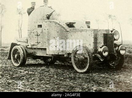 . La grande guerra. Belga automobile blindata. Gli eserciti di Serbia, Belgio e Italia 369 visto che il campo artiglieria di tutte le classi era in uno stato ofrearmament nel 1914. Un importante presidio era stato principale-tained in Libia dopo la guerra con la Turchia; ma il lapseof quasi un anno dopo l'inizio delle ostilità beforeItaly uniti gli alleati dovrebbero avere permesso di riparare alldeficiencies e a sviluppare la sua più grande strengthwithin militare poche settimane dopo la dichiarazione di guerra. Capitolo XII le forze navali dei belligeranti luogo della marina militare negli affari internazionali. La guerra moderna nave Foto Stock