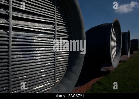 Uscita per condotto di ventilazione vicino alla King's Hall Herne Bay. Foto Stock