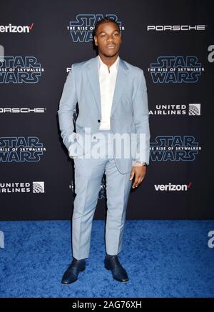 HOLLYWOOD, CA - Dicembre 16: John Boyega assiste la premiere del Disney's "Star Wars: Il luogo di Skywalker' al El Capitan theater sul dicembre 16, 2019 in Hollywood, la California. Foto Stock