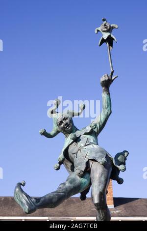 Buffone di Corte statua, Henley Street, Stratford Upon Avon Warwickshire. Foto Stock