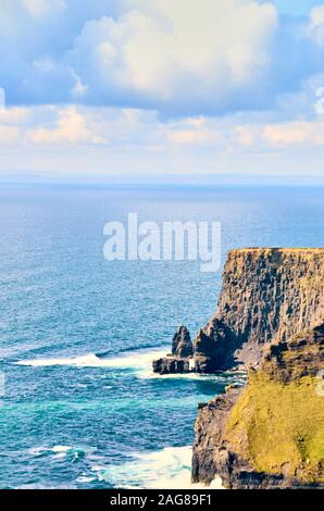 Scogliere di Moher nella contea di Clare, Irlanda Foto Stock