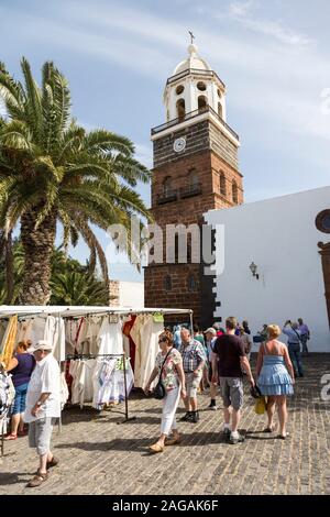 Mercato all'aperto, Teguise, Lanzarote, Isole Canarie, Spagna Foto Stock