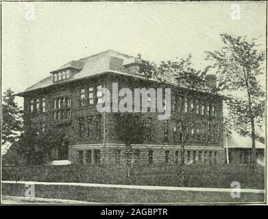 . Recensione di recensioni e mondo del lavoro. Il HACKLEY biblioteca pubblica. Il manuale di HACKLEY-scuola di formazione. Il EMBELLISMENT DEL MICHIGAN UNA CITTÀ. 197 Foto Stock