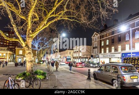 Duke of York Square in Kings Road a Natale London REGNO UNITO Foto Stock