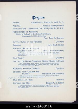 Ritratto di Lincoln sul coperchio, militare Nastro sul coperchio posteriore; programma musicale elencati; PROGRRAM INCLUSO MEMORIAL: rispetto per la morte del GEN. RUTHERFORD B. HAYES, comandante in capo di questo ordine. Citazioni da LINCOLN I DISCORSI; IN COMMEMORAZIONE DEL COMPLEANNO DI ABRAHAM LINCOLN [detenute da] ordine militare della legione fedele del UNITD MEMBRI Commanderie di stato del Minnesota [a] HOTEL RYAN, ST. PAUL, MN (caldo;) Foto Stock