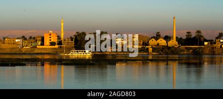 Novembre 17, 2019 - Luxor Egitto - Alba sul Fiume Nilo, Luxor, Egitto Foto Stock