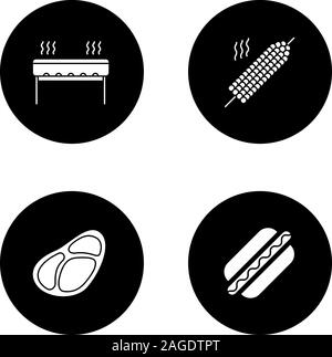 Barbecue glifo set di icone. Grill, mais su spiedino, bistecche, hot dog. Vettore silhouette bianca illustrazioni di cerchi neri Illustrazione Vettoriale