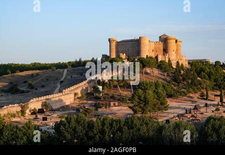 Belmonte, Spagna. Il 30 settembre, 2019. Il castello Castillo de Belmonte nel sud-ovest della provincia spagnola di Cuenca. Credito: Jens Kalaene/dpa-Zentralbild/ZB/dpa/Alamy Live News Foto Stock