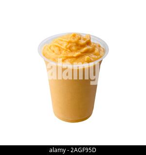 Yogurt o yogurt mango drick di ghiaccio su un nuovo sfondo Foto Stock