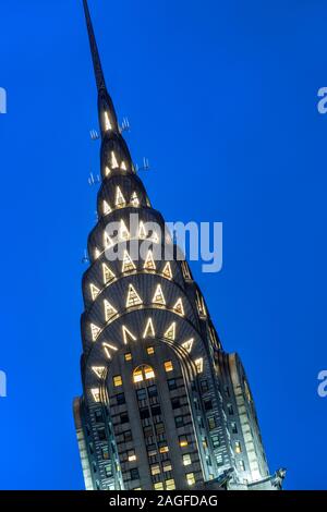 Chrysler Building di notte, Manhattan, New York, Stati Uniti d'America Foto Stock