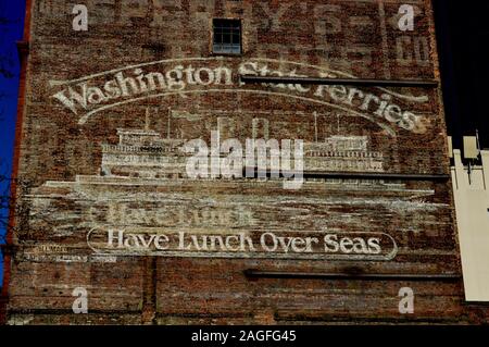 Vecchio muro pubblicità a Seattle, Washington Foto Stock