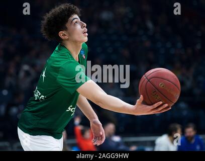 A Belgrado, in Serbia. Xviii Dicembre, 2019. Badr Moujib di Limoges Csp si riscalda. Credito: Nikola Krstic/Alamy Live News Foto Stock