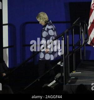 18 Dicembre 2019 - Pleasantville, New York - Hillary Rodham Clinton al Gutsy donne: una serata con Hillary Rodham Clinton e Chelsea Clinton; moderata da Vanessa L. Williams presso università di passo. Photo credit: J. Lingo/AdMedia /MediaPunch Foto Stock