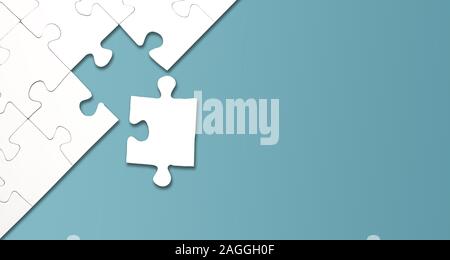 Vista dall'alto di jigsaw puzzle con un pezzo a sinistra su sfondo blu, il completamento di un compito o risolvere un problema di concetto Foto Stock