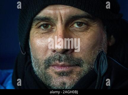 Oxford, Regno Unito. Xviii Dicembre, 2019. L'uomo City Manager Josep Pep Guardiola durante la Coppa Carabao QF match tra Oxford United e il Manchester City al Kassam Stadium, Oxford, Inghilterra il 18 dicembre 2019. Foto di Andy Rowland. Credito: prime immagini multimediali/Alamy Live News Foto Stock