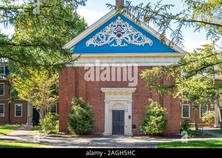 CAMBRDIGE, MA/STATI UNITI D'America - 29 settembre 2019: Cappella Holden sul campus dell'Università di Harvard. Foto Stock