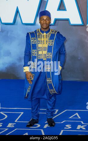 Londra, Inghilterra - Dicembre 18: John Boyega assiste la premiere europeo di "Star Wars: Il luogo di Skywalker' a Cineworld Leicester Square sulla Decemb Foto Stock