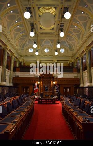 Vista interna della Camera legislativa all'interno del Canadian Parliament Building a Victoria, BC. Foto Stock