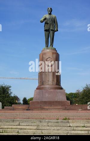 Statua von Revolutionsführer Mikhail Ivanovich Kalinin, Kalinin-Platz, ehemaliges Königsberg, l'oblast di Kaliningrad, Russland Foto Stock