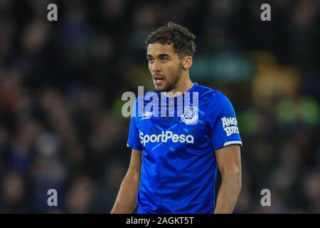 Xviii dicembre 2019, Goodison Park, Liverpool, in Inghilterra; Carabao Cup, Everton v Leicester City : Cenk Tosun (14) di Everton durante il gioco Credito: Mark Cosgrove/news immagini Foto Stock