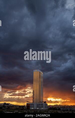 Tempesta su Trump Tower, Las Vegas. Foto Stock