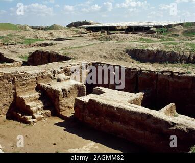 Mesopotamia. Età del Bronzo. Mari (moderno Dillo ad Hariri). Antica città semitica, sulla riva destra del fiume Eufrate. Essa è stata fondata circa 2900 BC. Rovine. Le fondazioni di una delle camere. La Siria. (Foto scattata prima della Siria Guerra civile) Foto Stock