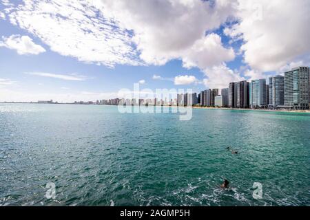 Scene dal lungomare della città di Fortaleza, capitale dello stato di Ceara, nel nord-est del Brasile Foto Stock