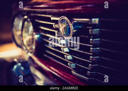 Alfa Romeo GTV Classic auto anteriore dagli anni settanta Foto Stock