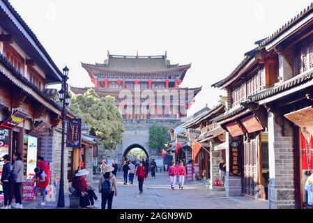 Wuhua Tower E Antichi Edifici In Legno Nella Città Antica Di Dali Foto Stock