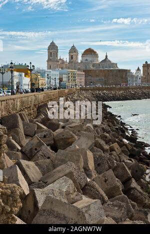 La cattedrale di Cadice - Catedral de Cadiz. Andalusia, Spagna Foto Stock