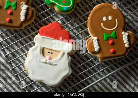 In casa natale decorati Sugar Cookies pronto a mangiare Foto Stock
