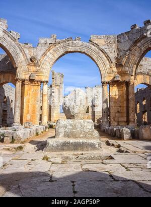 Siria. Le rovine del monastero e della chiesa di San Simeone non lontano dalla storica città siriana di Aleppo come era nel 1998 Foto Stock