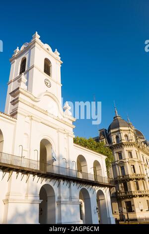 Cabildo (storico edificio del Consiglio), Plaza de Mayo, Buenos Aires, Argentina Foto Stock