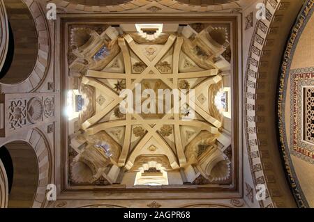 Cupola sopra la Maqsura della Grande Moschea, Cordoba, regione dell'Andalusia, Spagna, Europa. Foto Stock