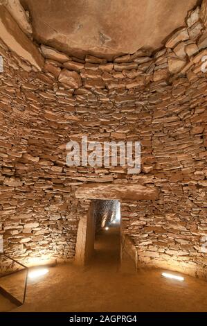 Dolmen El Romeral (1800 BC), Antequera, provincia di Malaga, regione dell'Andalusia, Spagna, Europa. Foto Stock